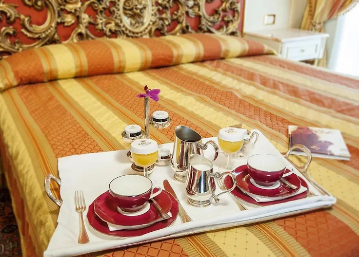 酒店 蕾佳娜皇宫酒店