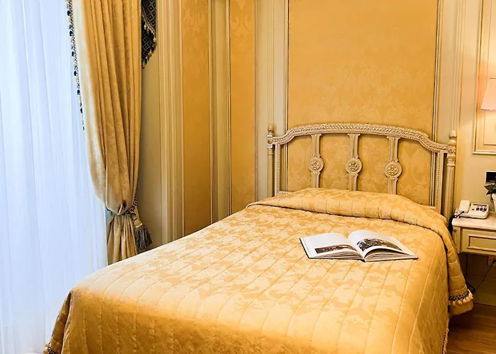 Regina Palace 4* Stresa