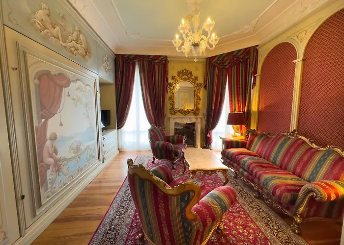 Regina Palace Hotel 4*