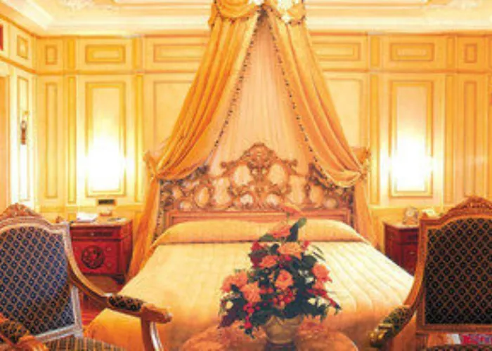 Regina Palace 4* Stresa