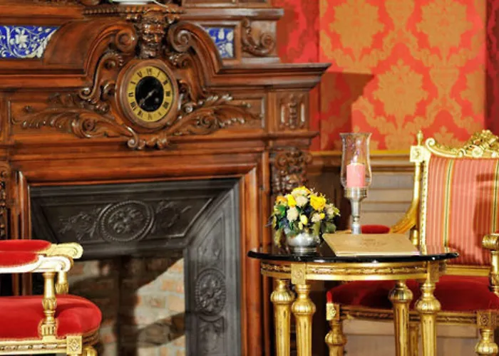 酒店 蕾佳娜皇宫酒店