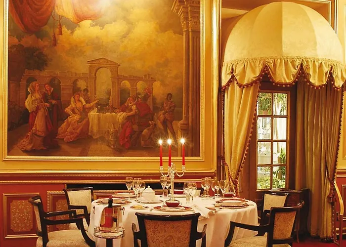 蕾佳娜皇宫酒店 酒店