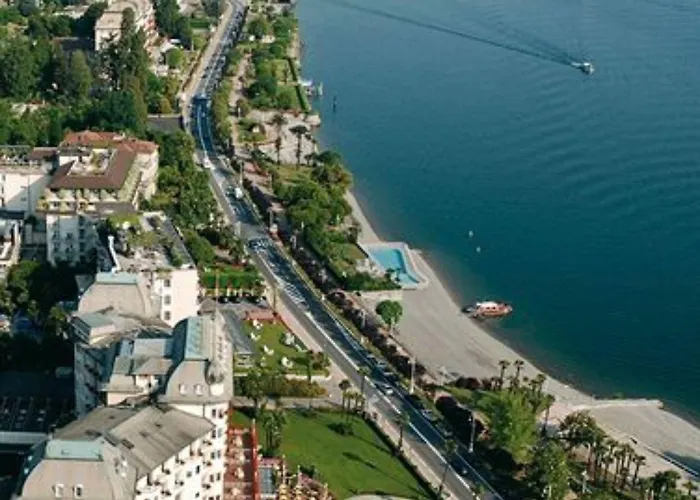 酒店 蕾佳娜皇宫酒店 4*