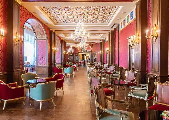 蕾佳娜皇宫酒店 斯特雷萨