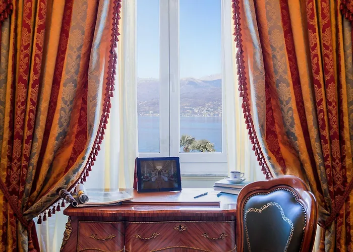 酒店 蕾佳娜皇宫酒店