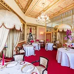 Готель Regina Palace Стреза